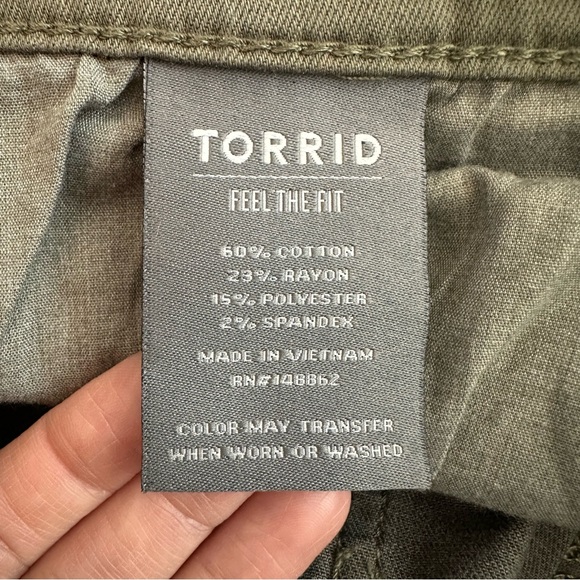 Torrid Olive Green Moto Skinny Jegging Pant Womens 14R - Picture 11 of 11